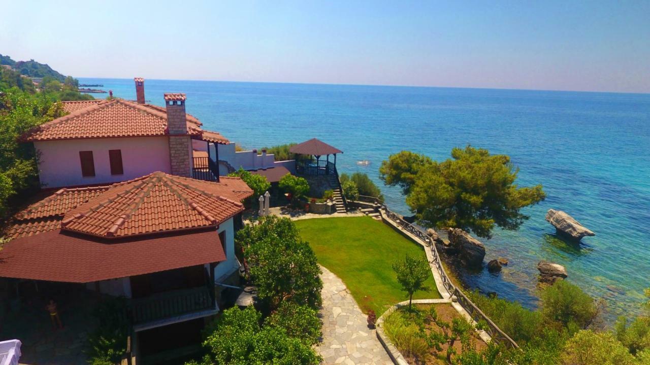 Seaside 2 Villa อาเกีย ปาราสเควิ ภายนอก รูปภาพ