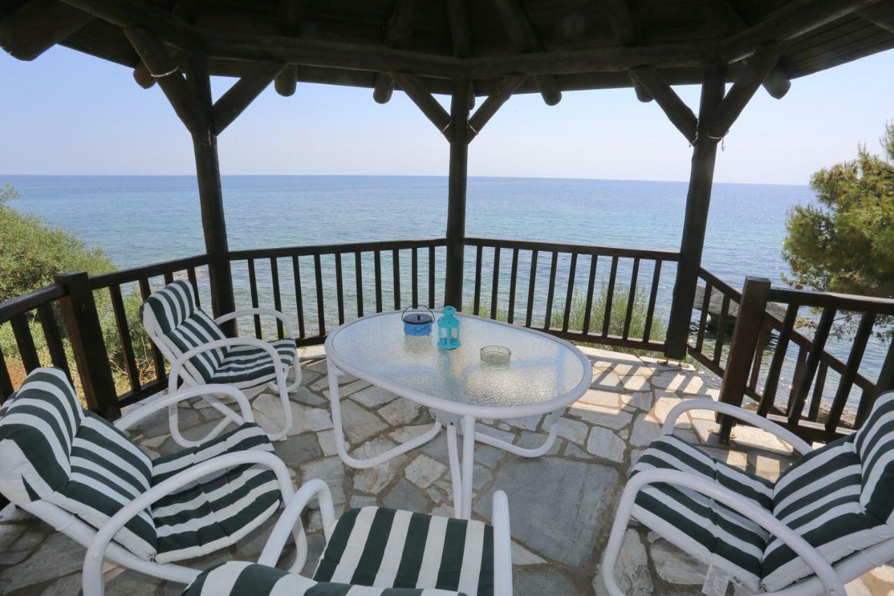Seaside 2 Villa อาเกีย ปาราสเควิ ภายนอก รูปภาพ